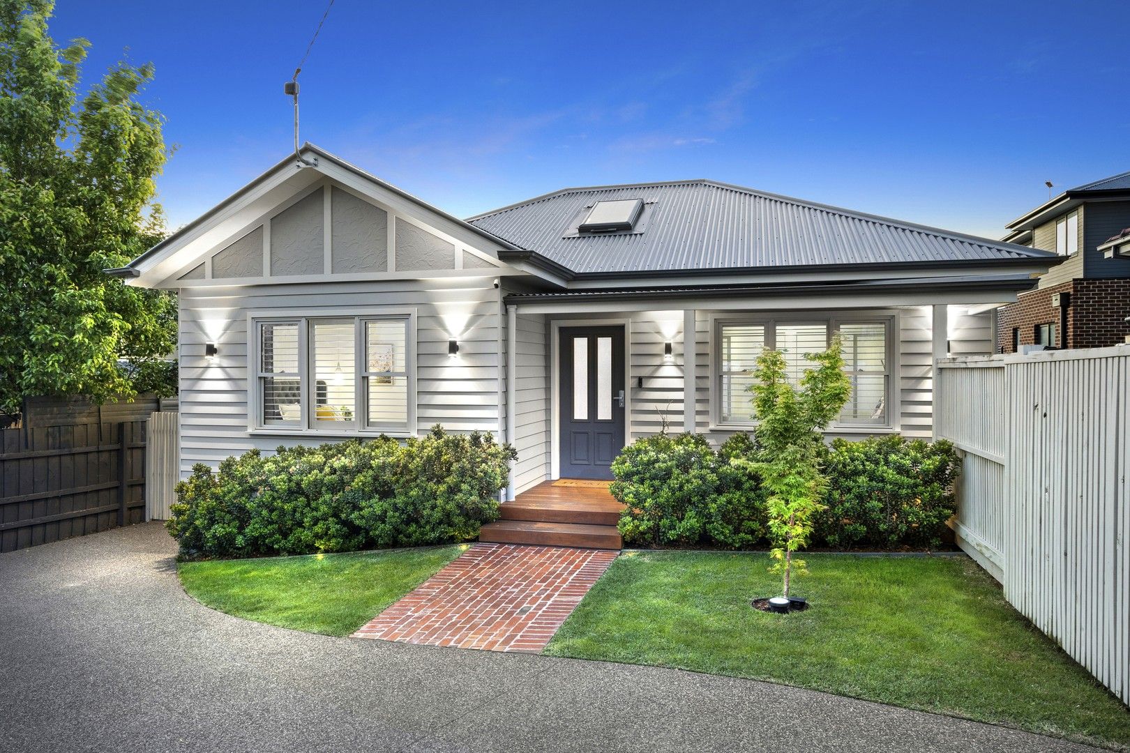 3 bedrooms Townhouse in 1/177 Henry Street GREENSBOROUGH VIC, 3088