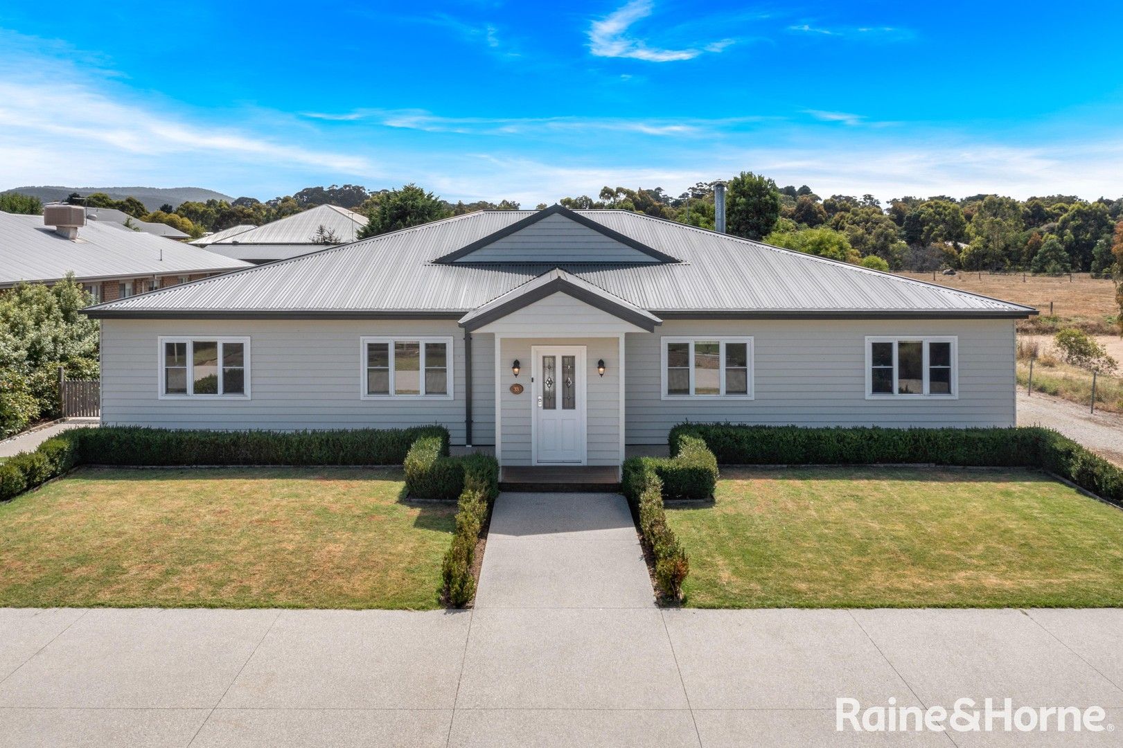 33 Rangeview Drive, Riddells Creek VIC 3431, Image 0