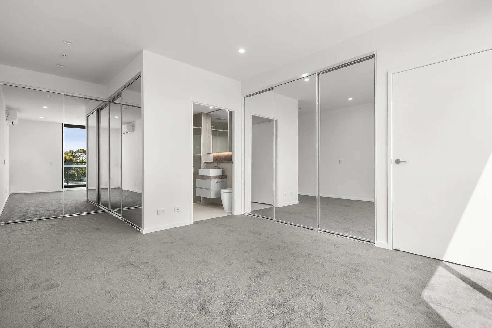 Additional image 5 of TH10/87 Atkinson Street, Oakleigh VIC 3166