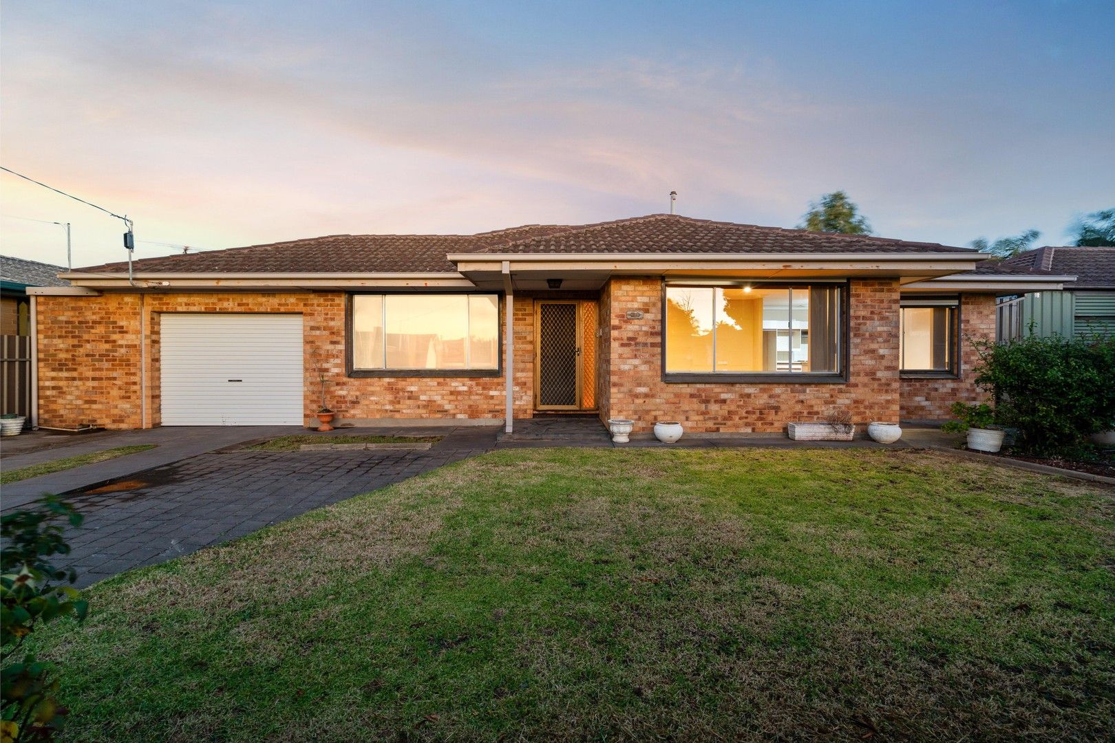 54 Oxford Street, Port Noarlunga South SA 5167, Image 0