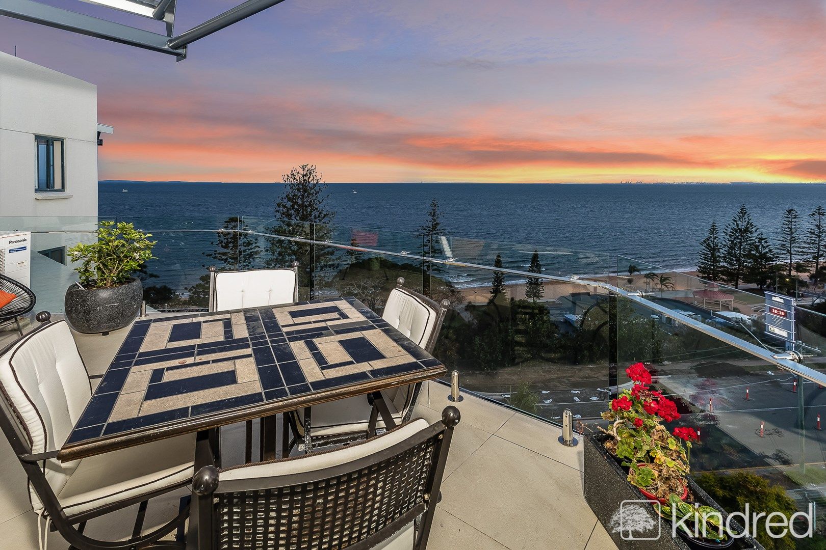 21/69 Marine Parade, Redcliffe QLD 4020, Image 2