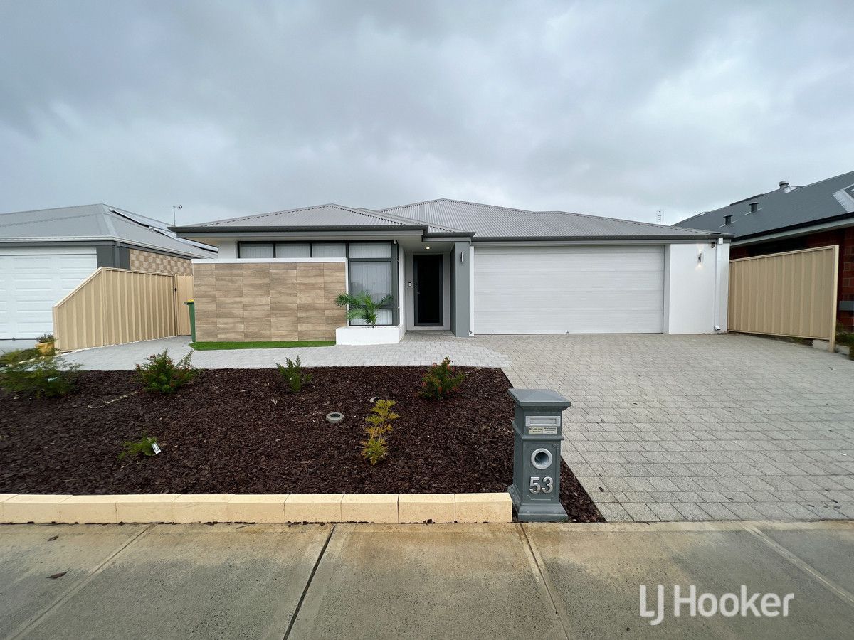 5 bedrooms House in 53 Gigondas Street YALYALUP WA, 6280