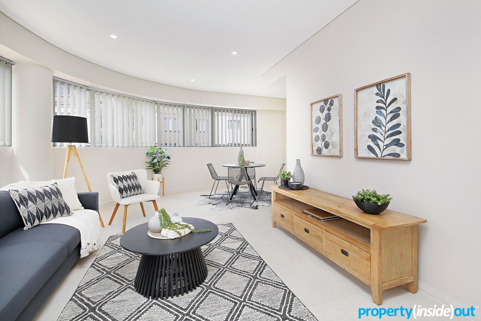 2 bedrooms Apartment / Unit / Flat in 1/13-15 Civic Ave PENDLE HILL NSW, 2145