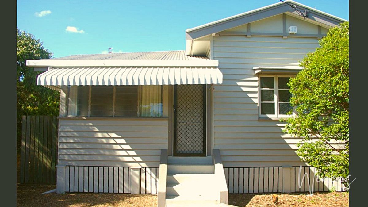 2 bedrooms House in 26 Vasey Street AVENELL HEIGHTS QLD, 4670