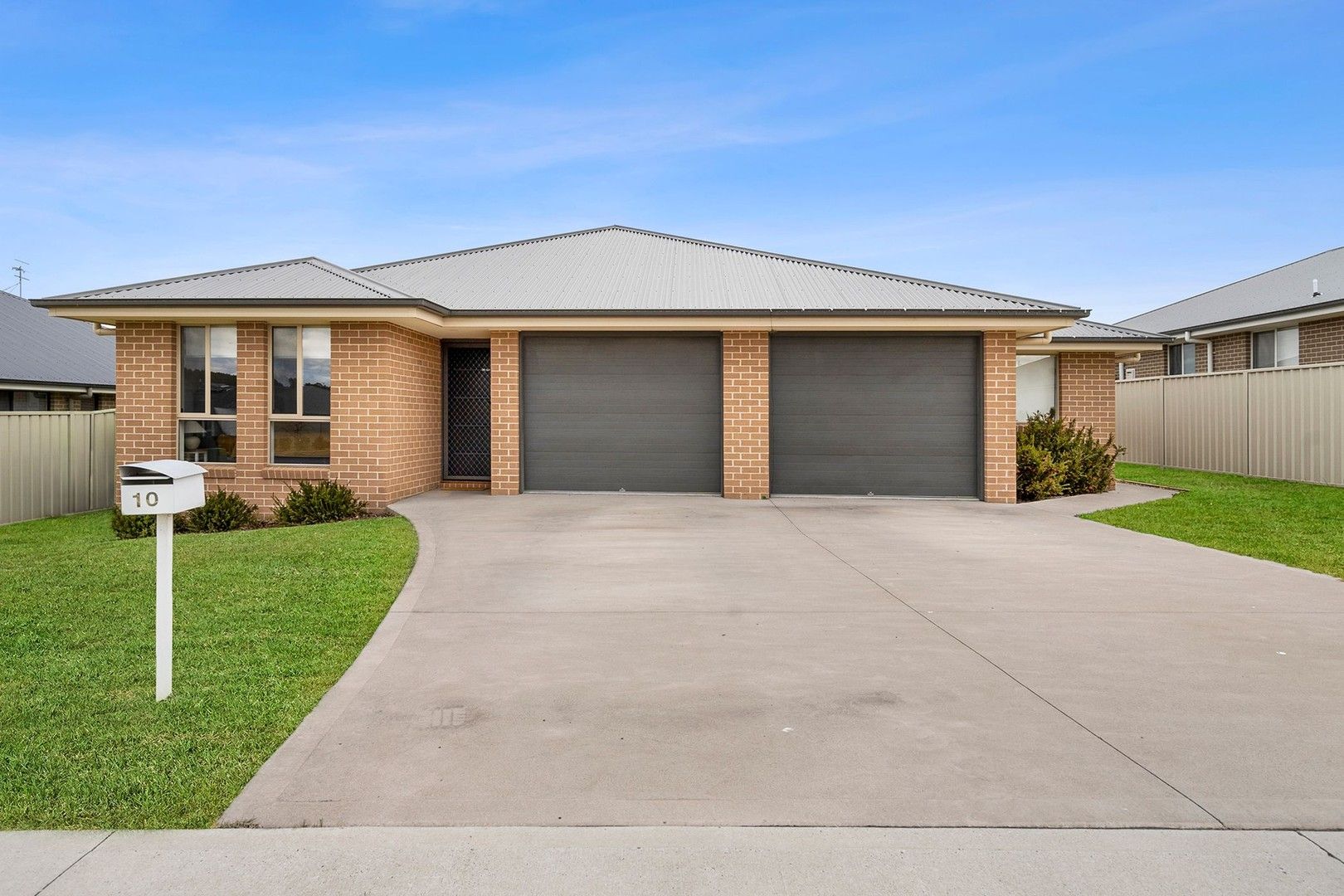 10 & 10A Voyager Avenue, Goulburn NSW 2580, Image 0