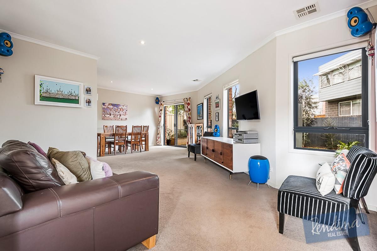 37 Cornish Lane, Kensington VIC 3031, Image 2