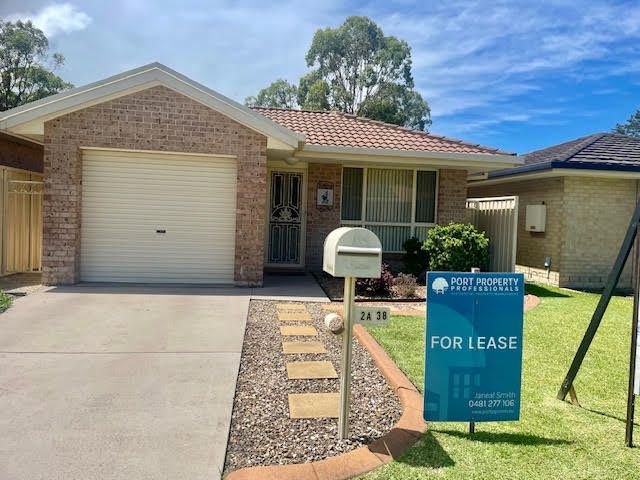 2 bedrooms House in 2/38 Eliza Circuit PORT MACQUARIE NSW, 2444