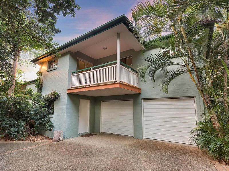 11 Ngeringa Crescent, Chapel Hill QLD 4069, Image 0