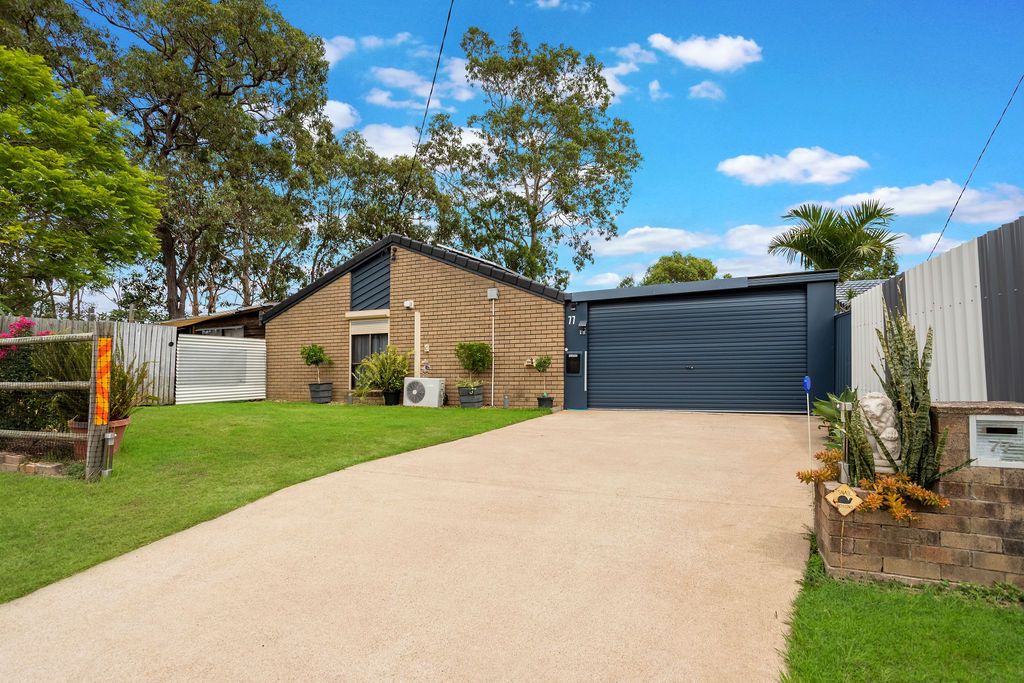 3 bedrooms House in 77 COLLINGWOOD DRIVE COLLINGWOOD PARK QLD, 4301