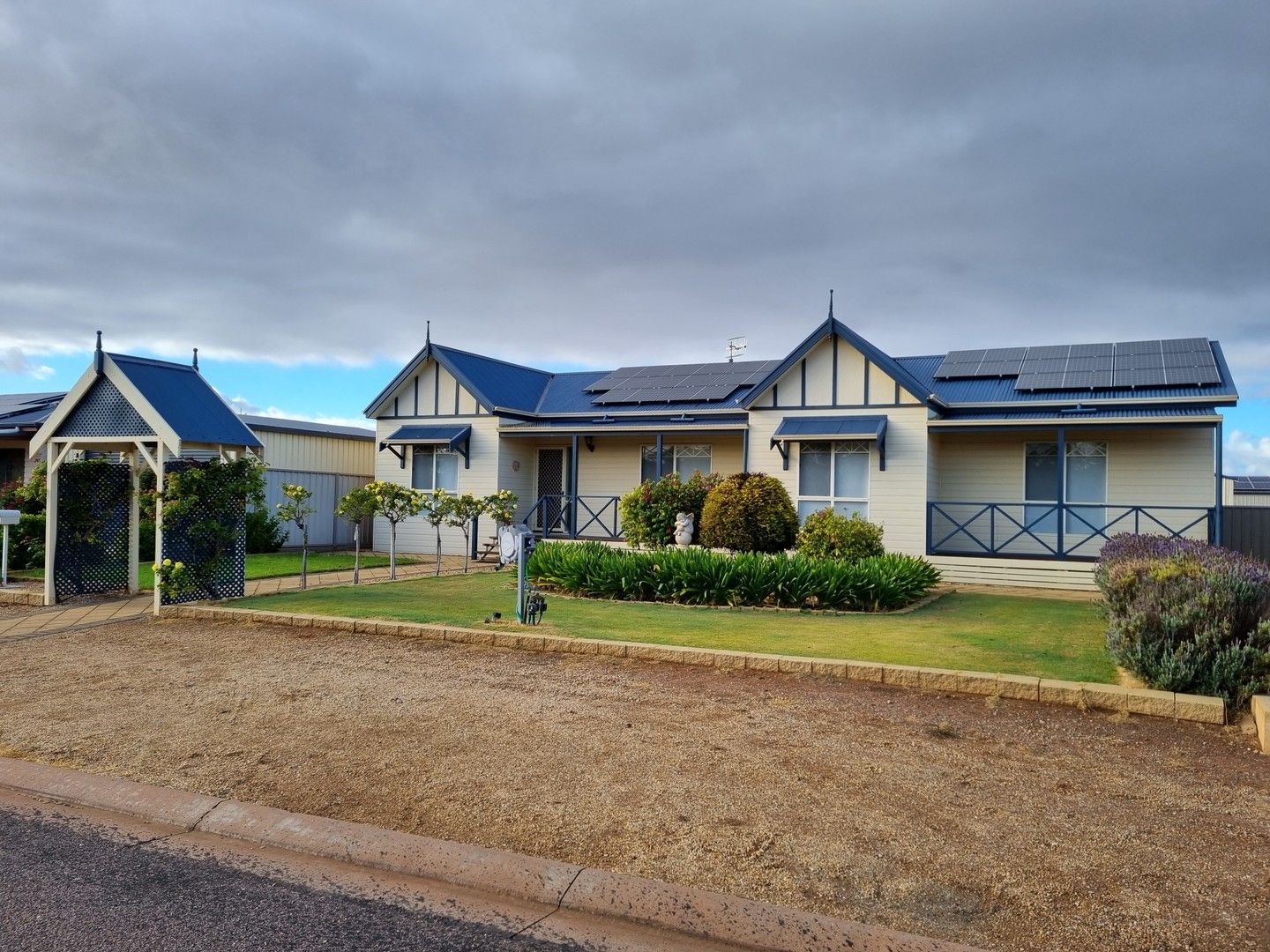 13 Forbes Street, Cleve SA 5640 House For Rent 450 Domain