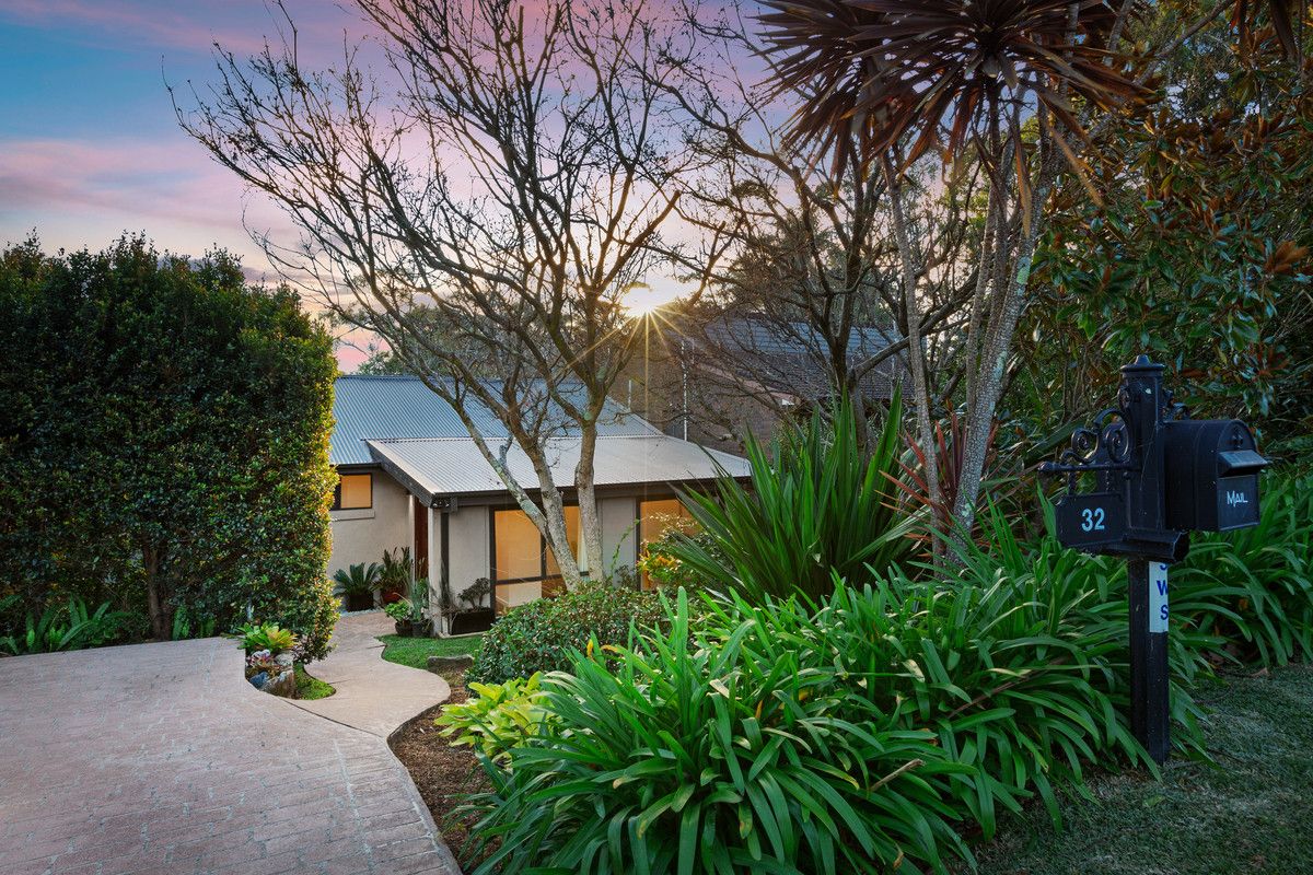 5 bedrooms House in 32 Sunset Boulevard WINMALEE NSW, 2777