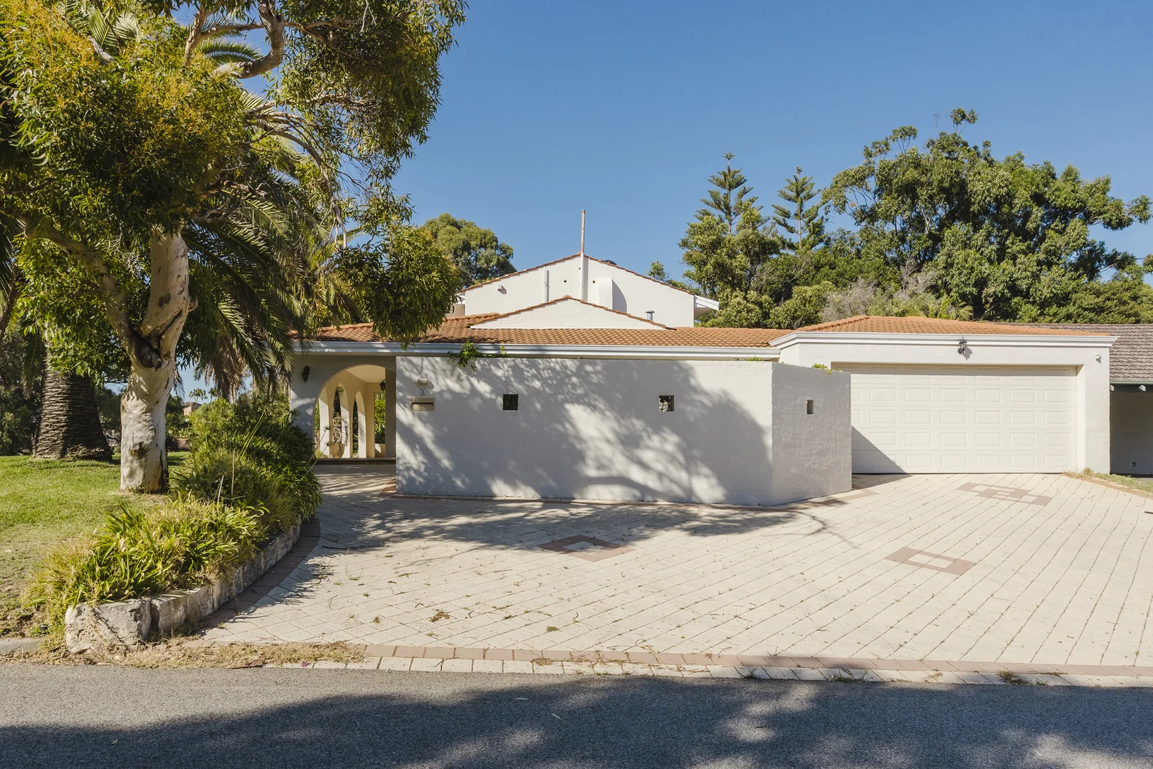 Additional image 2 of 1 Yule Street, City Beach WA 6015