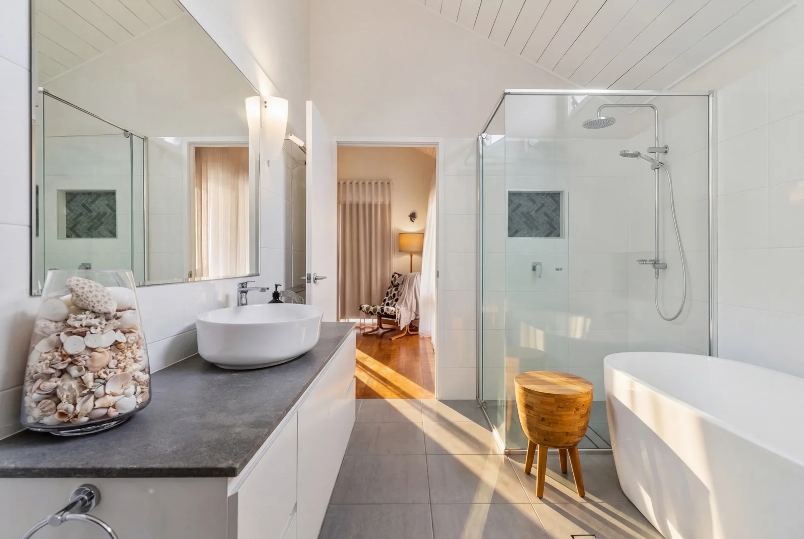 Additional image 31 of 36 Kingfisher Crescent, Burleigh Waters QLD 4220