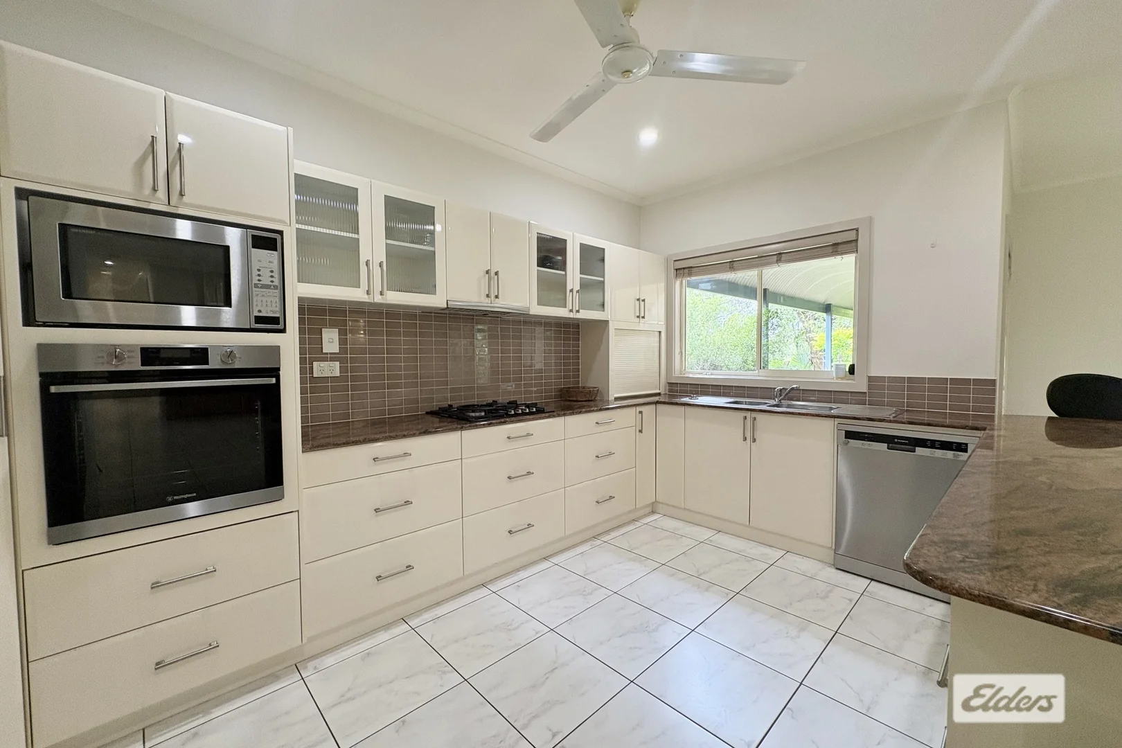 Additional image 8 of 124 Hall Road, Katherine NT 0850