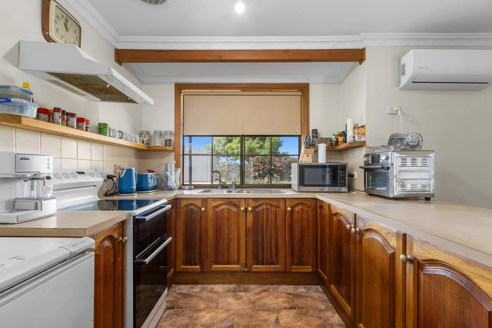 Additional image 8 of 219 Songvaar Road, Port Victoria SA 5573