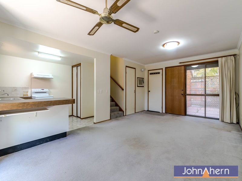 7/56 Tansey Street, Beenleigh QLD 4207, Image 2