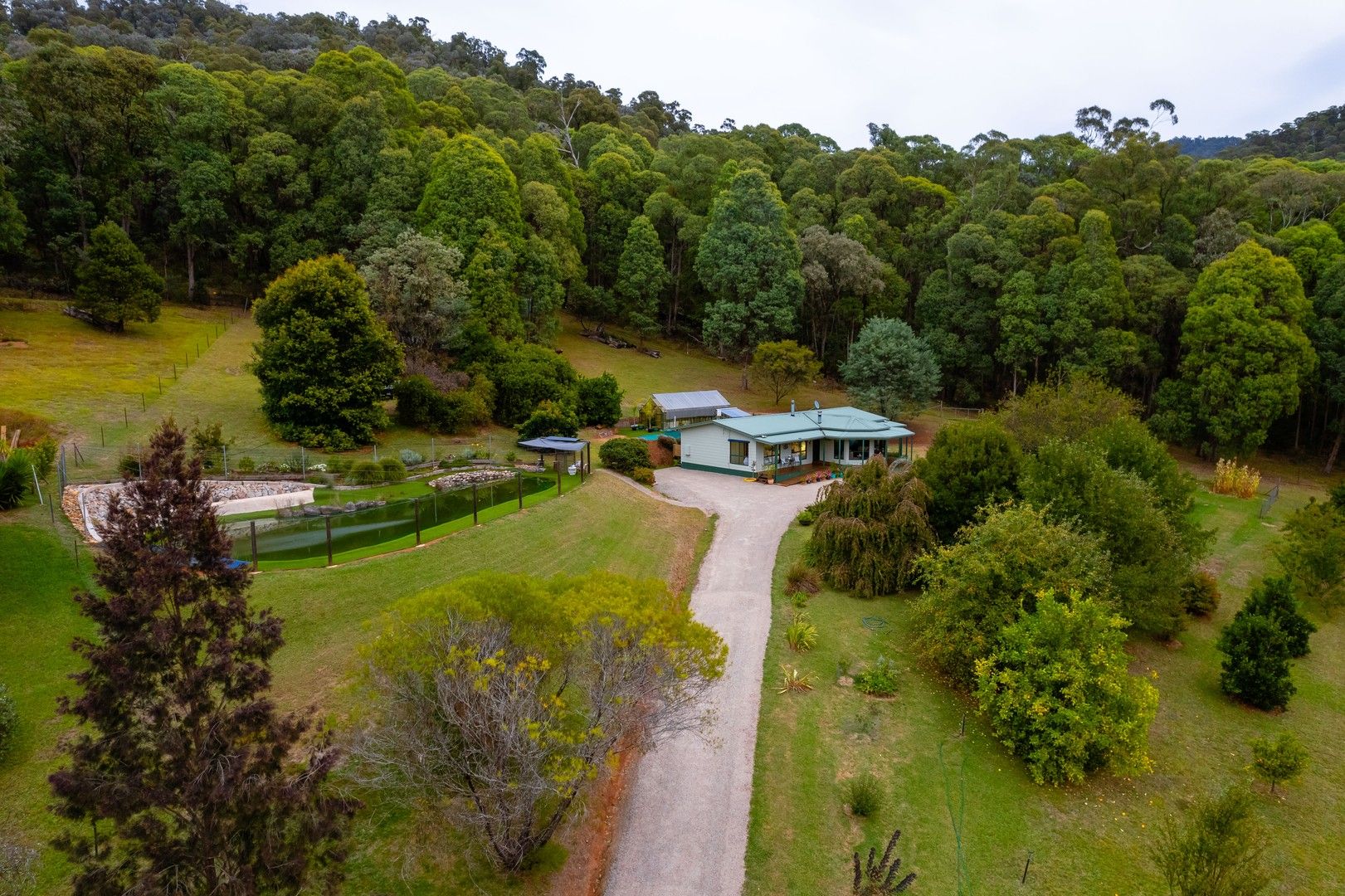 252A Simmonds Creek Road, Tawonga South VIC 3698 Domain