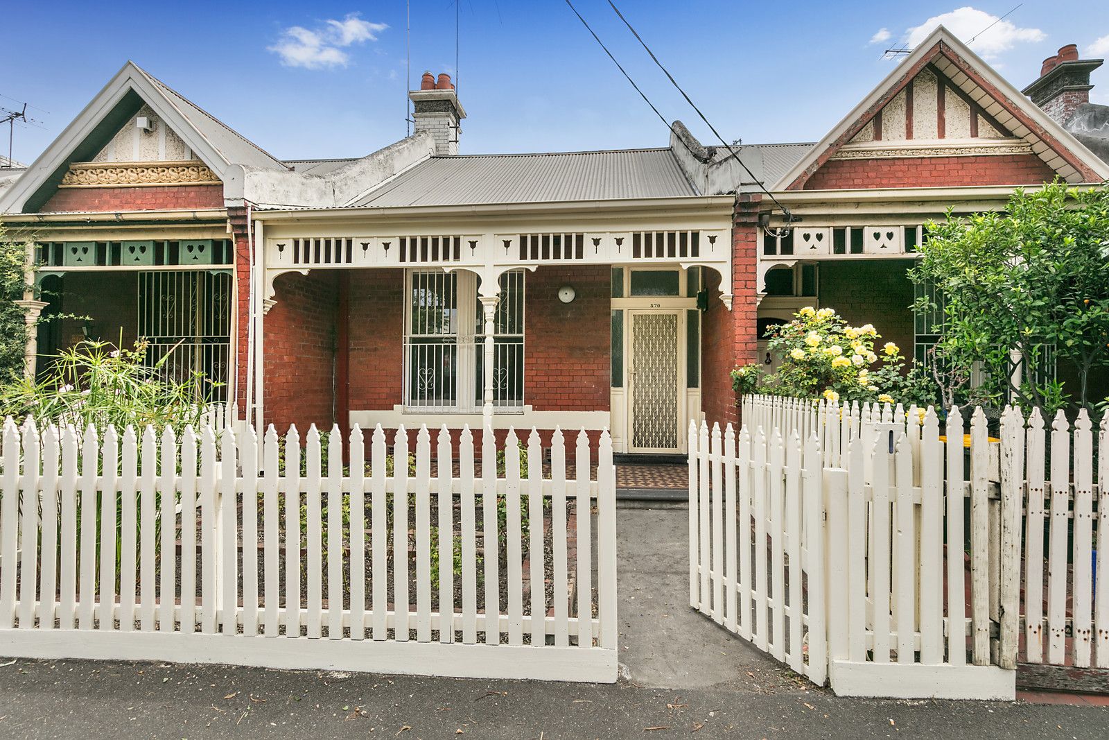 570 Victoria Parade, East Melbourne Property History & Address