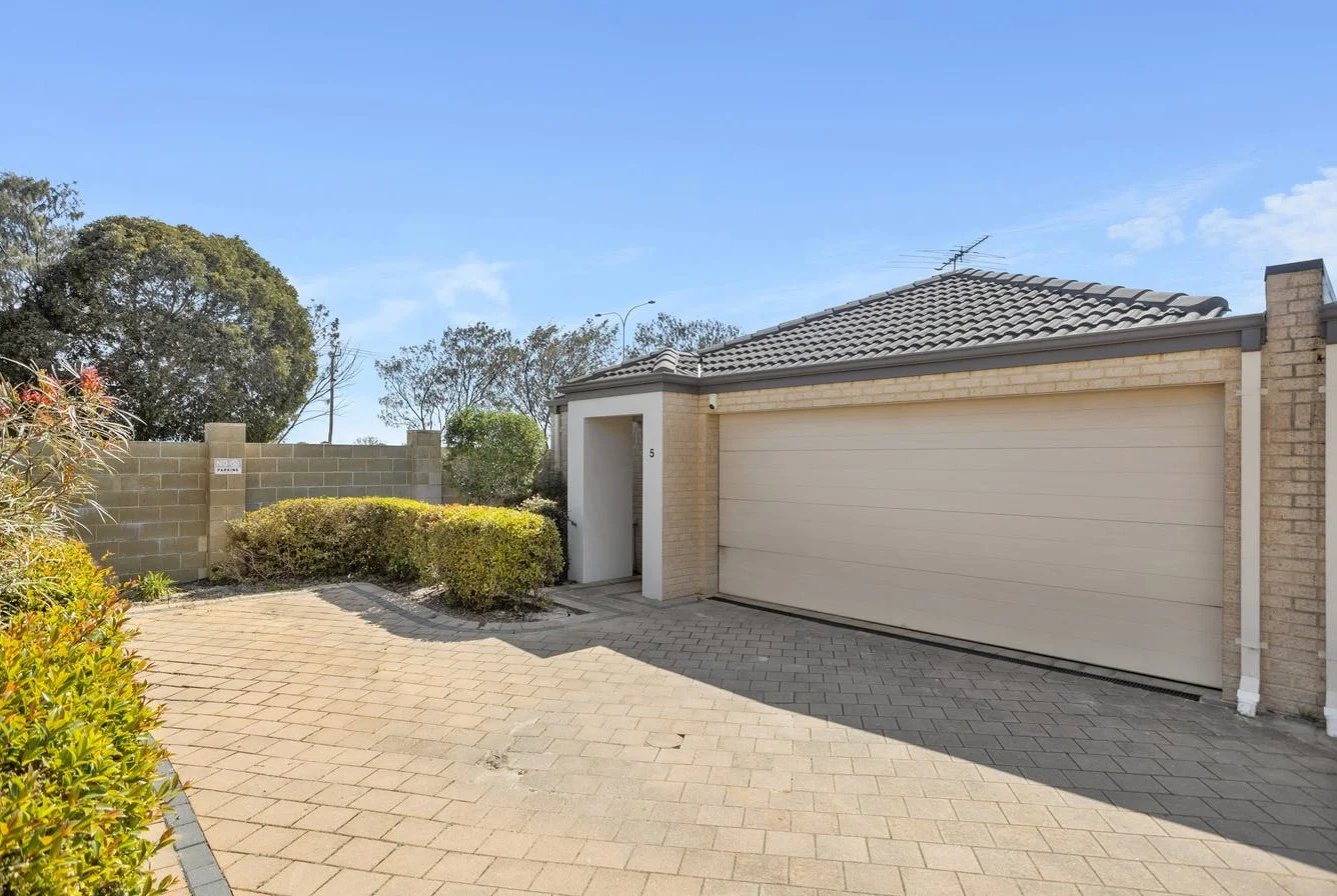 Primary image of 5/192 Kinross Drive, Kinross WA 6028