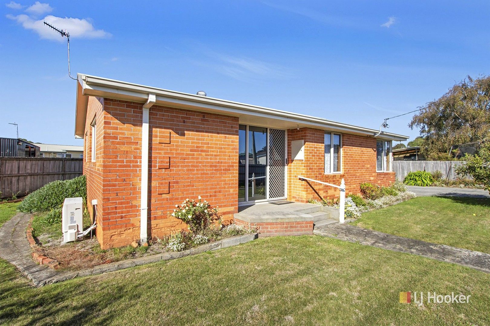 16 Rees Street, Wynyard TAS 7325, Image 1