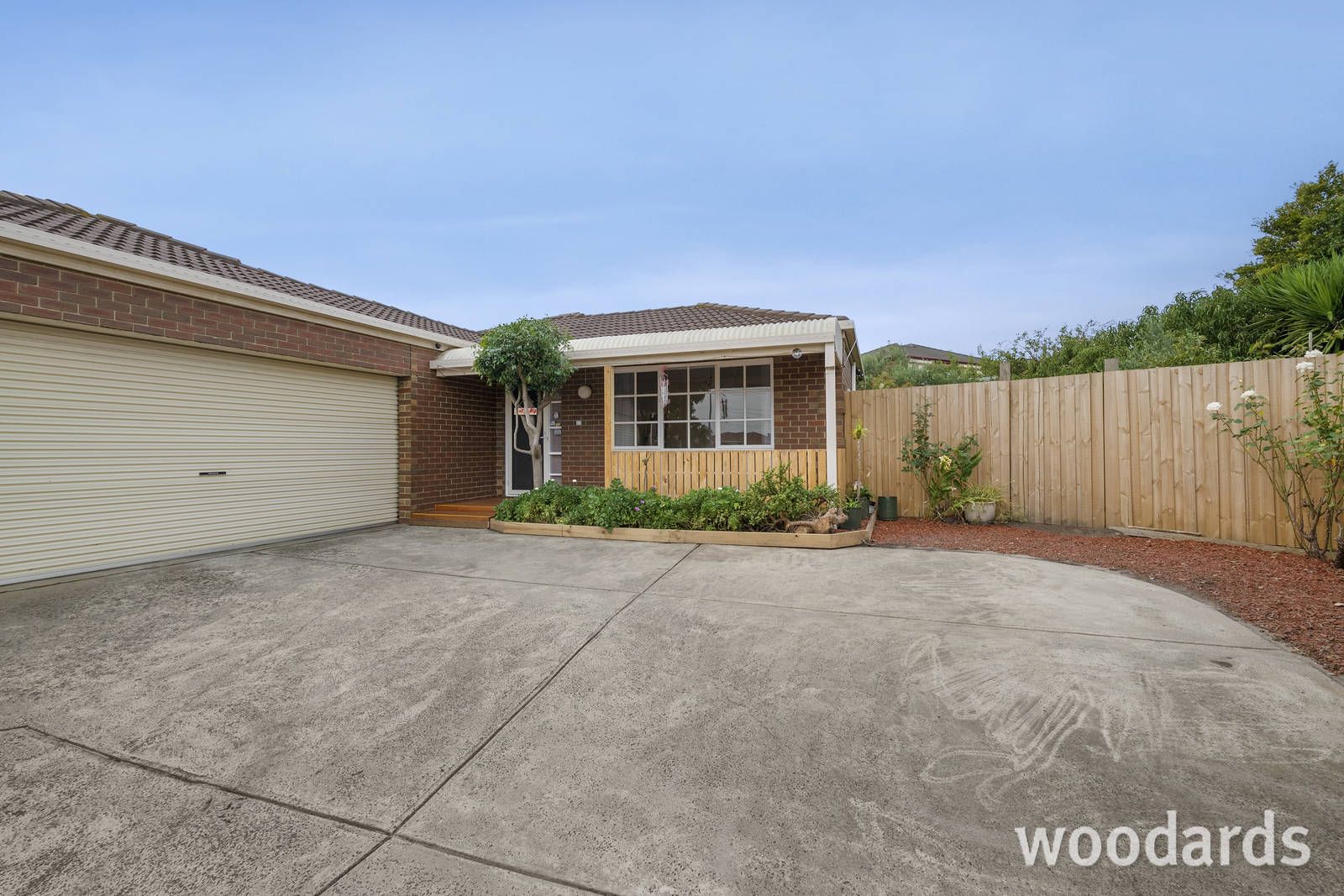 13 McCormick Court, Oakleigh South VIC 3167, Image 2