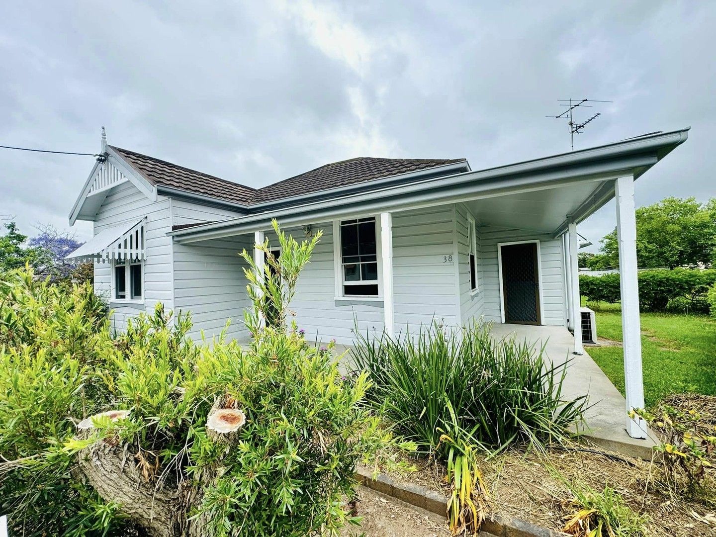 3 bedrooms House in 38 Dalwood Rd EAST BRANXTON NSW, 2335