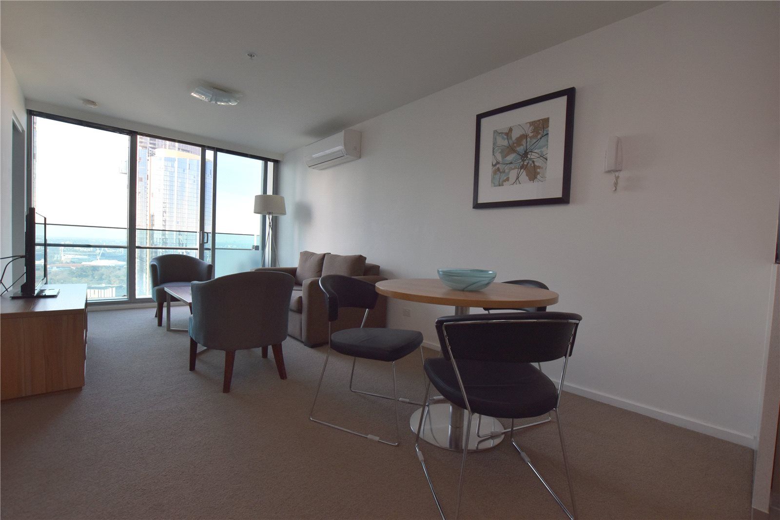 2 bedrooms Apartment / Unit / Flat in 4101/241 City Road SOUTHBANK VIC, 3006