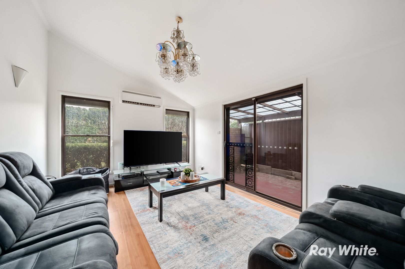 43 Myrtle Street, Prospect NSW 2148, Image 1