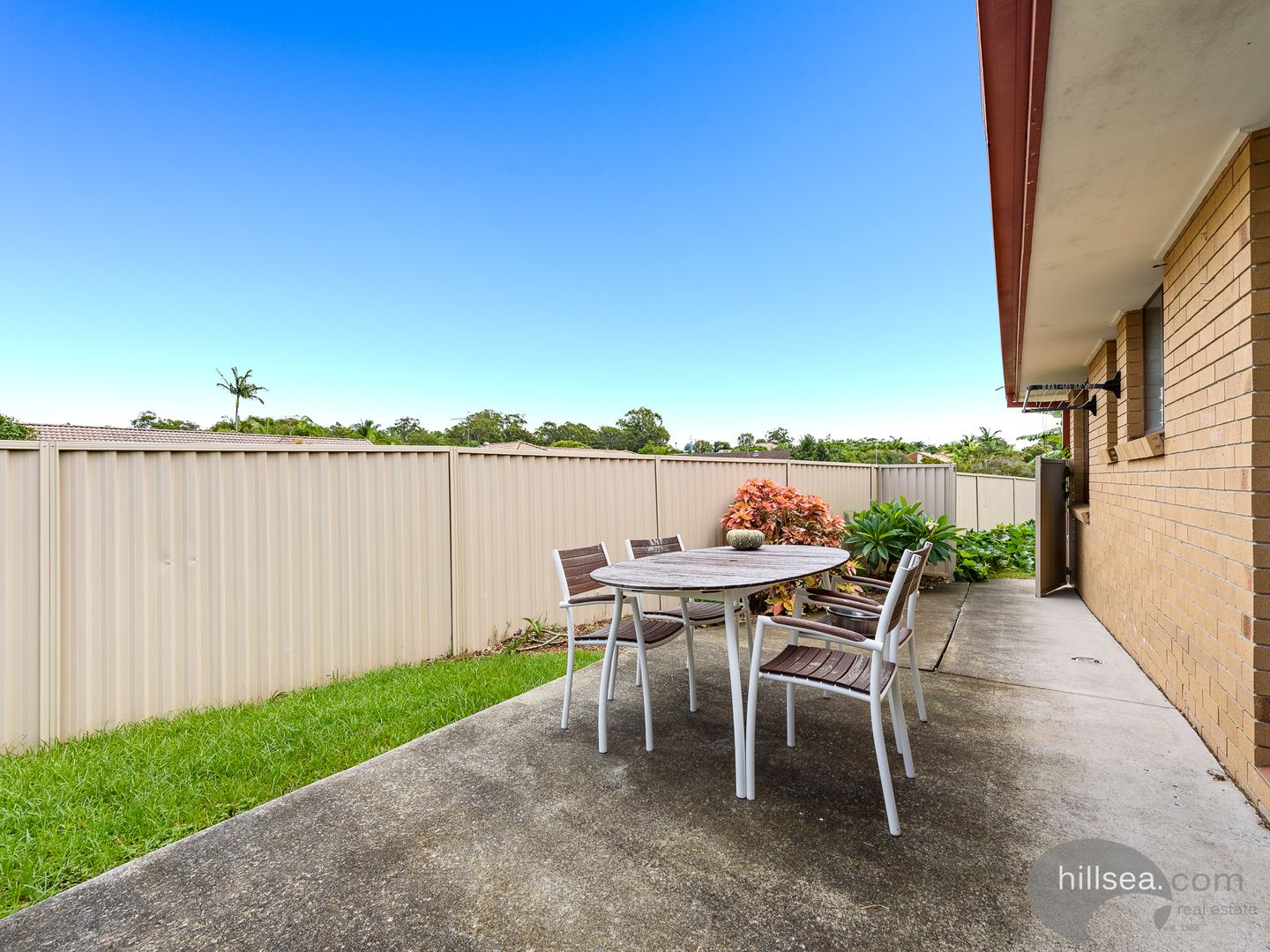 1/10 Hentdale Court, Labrador QLD 4215, Image 1