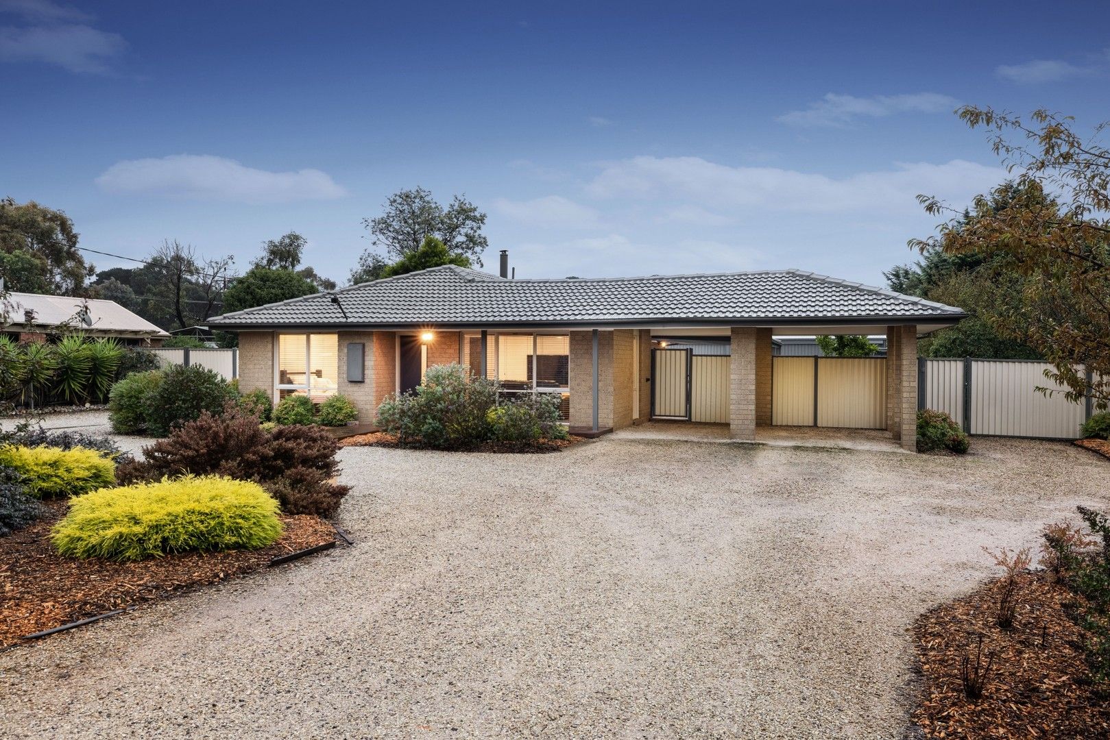 Sold 3 Redwood Court Romsey VIC 3434 on 08 May 2023 2018468571 Domain