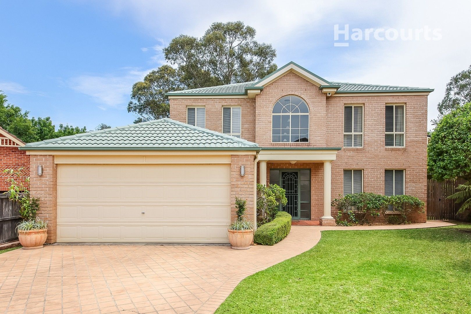 23 Glenavon Place, Glen Alpine NSW 2560, Image 0