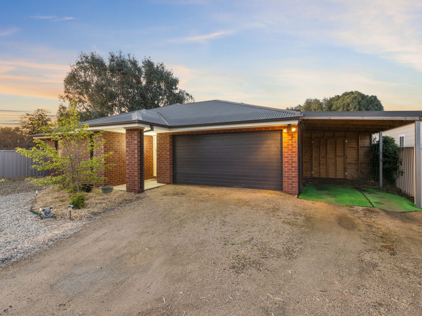 23 Moore Street, Tocumwal NSW 2714, Image 1