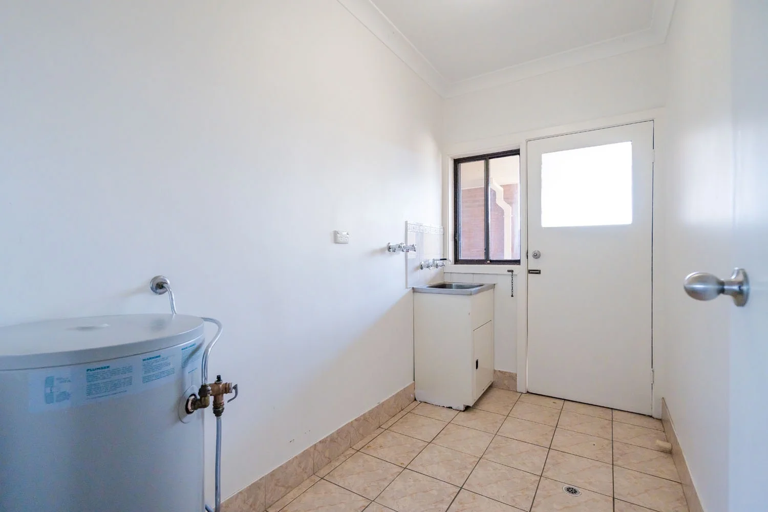 Additional image 11 of 9/415-419 Griffith Road, Lavington NSW 2641