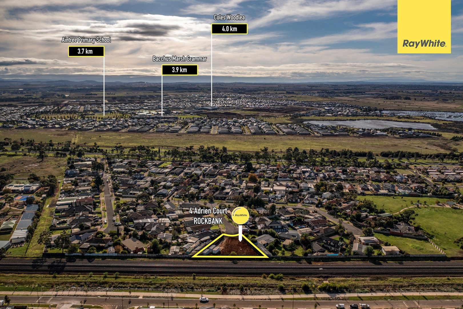4 Adrian Court, Rockbank VIC 3335 Domain