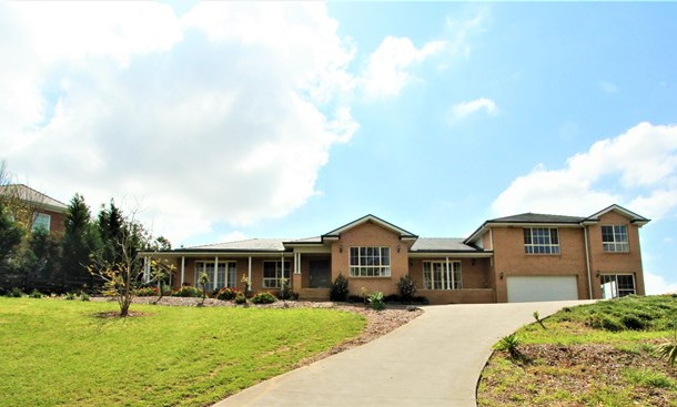 6 Yewens Circuit, Grasmere NSW 2570