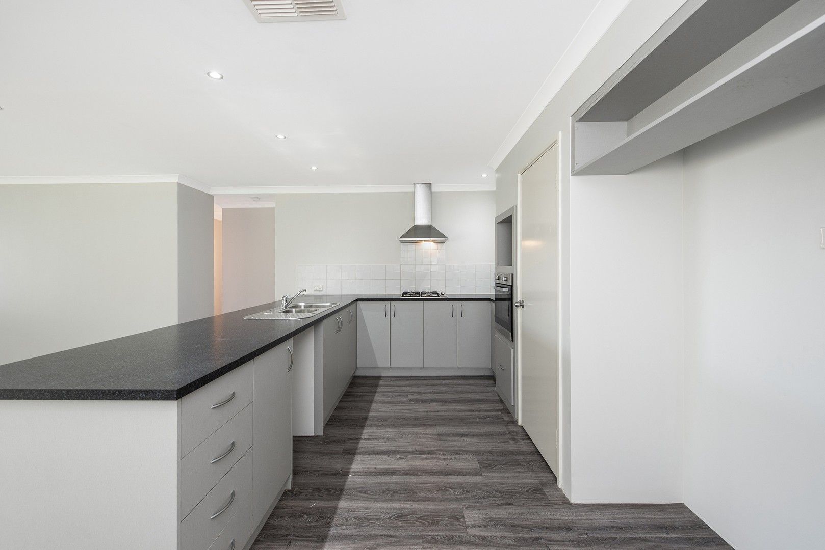 4 bedrooms House in 56 Lemon Gum Drive BALDIVIS WA, 6171