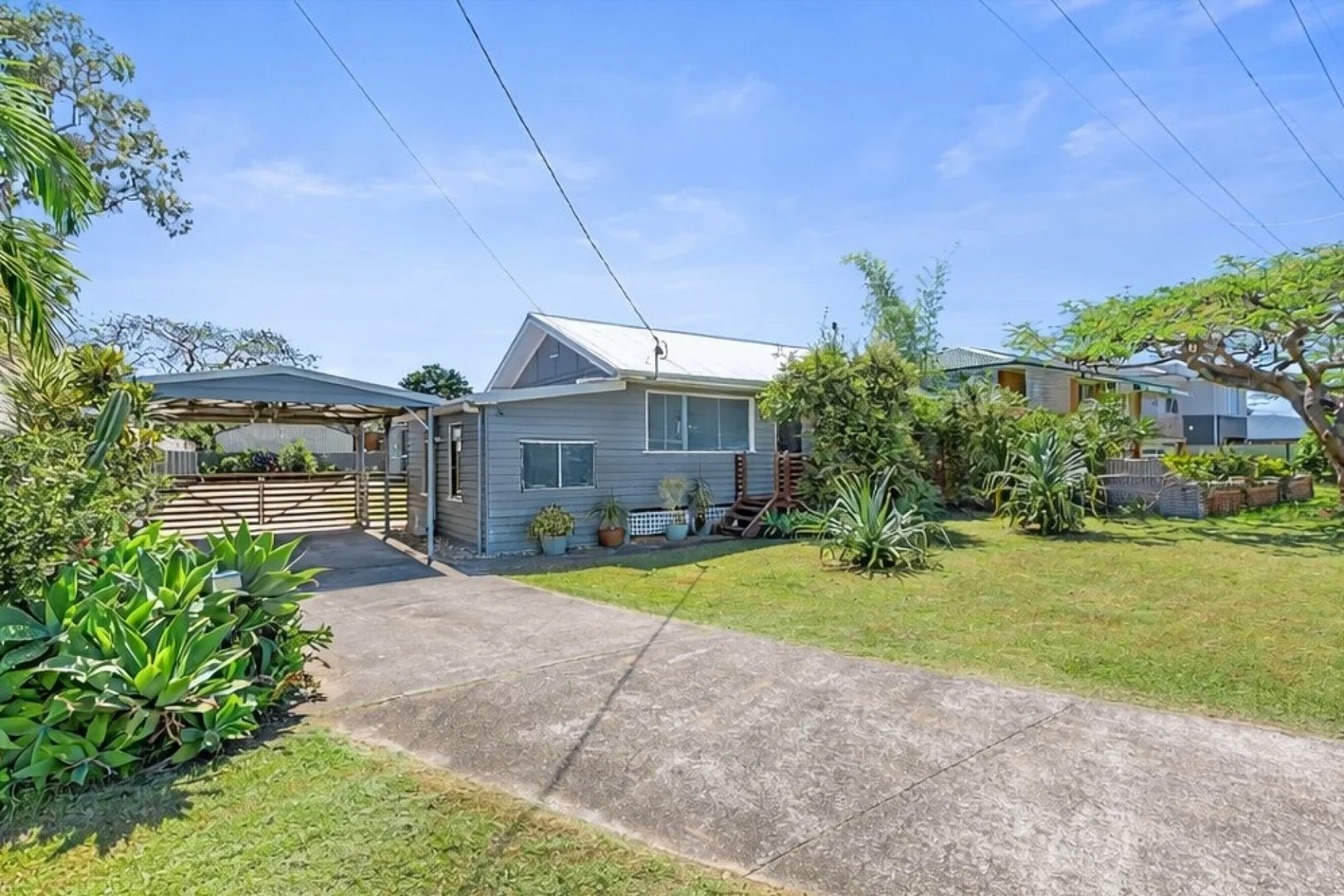 11 Moore Street, Victoria Point QLD 4165