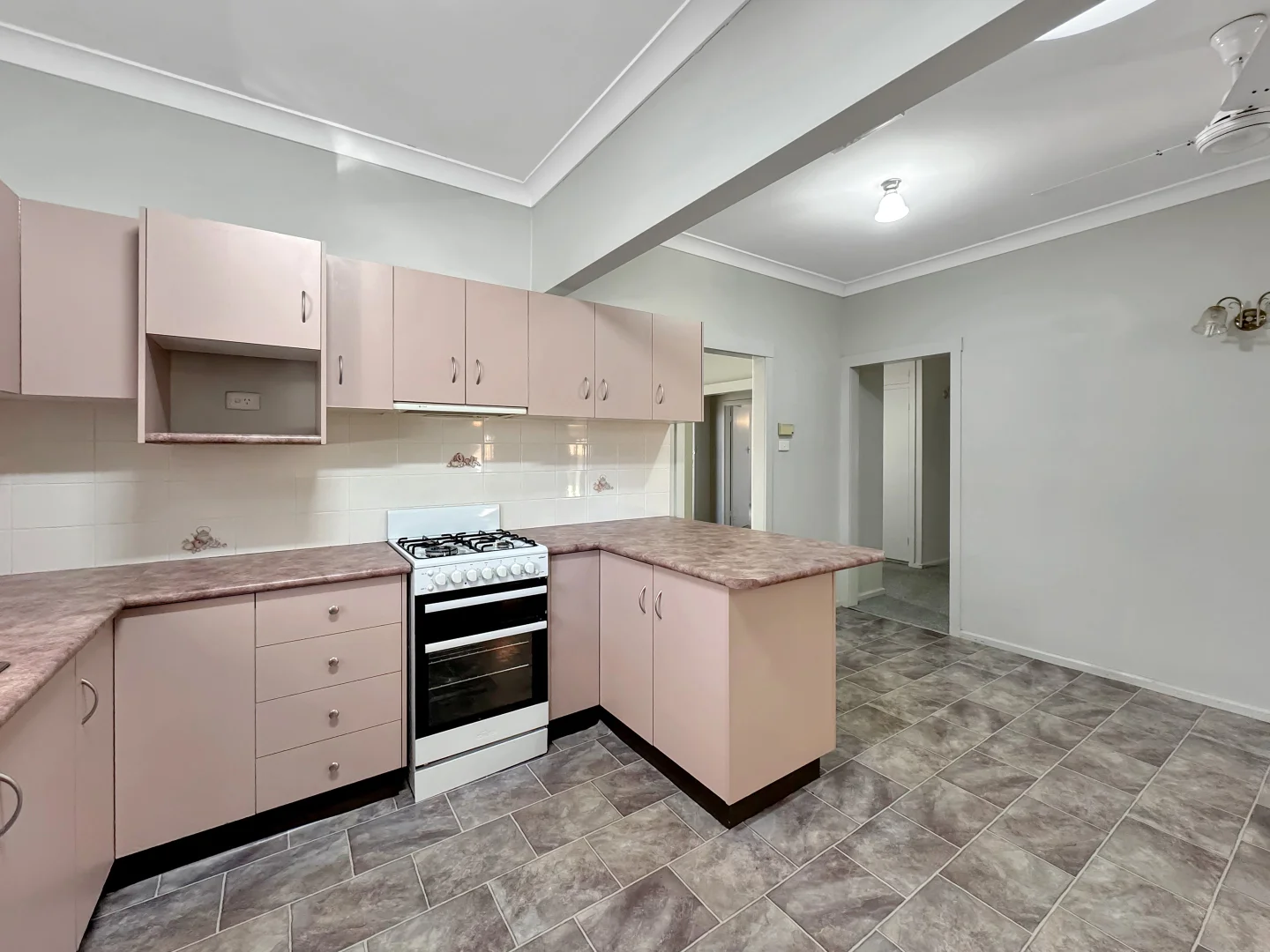 Additional image 4 of 2 Laughton Street, Dubbo NSW 2830