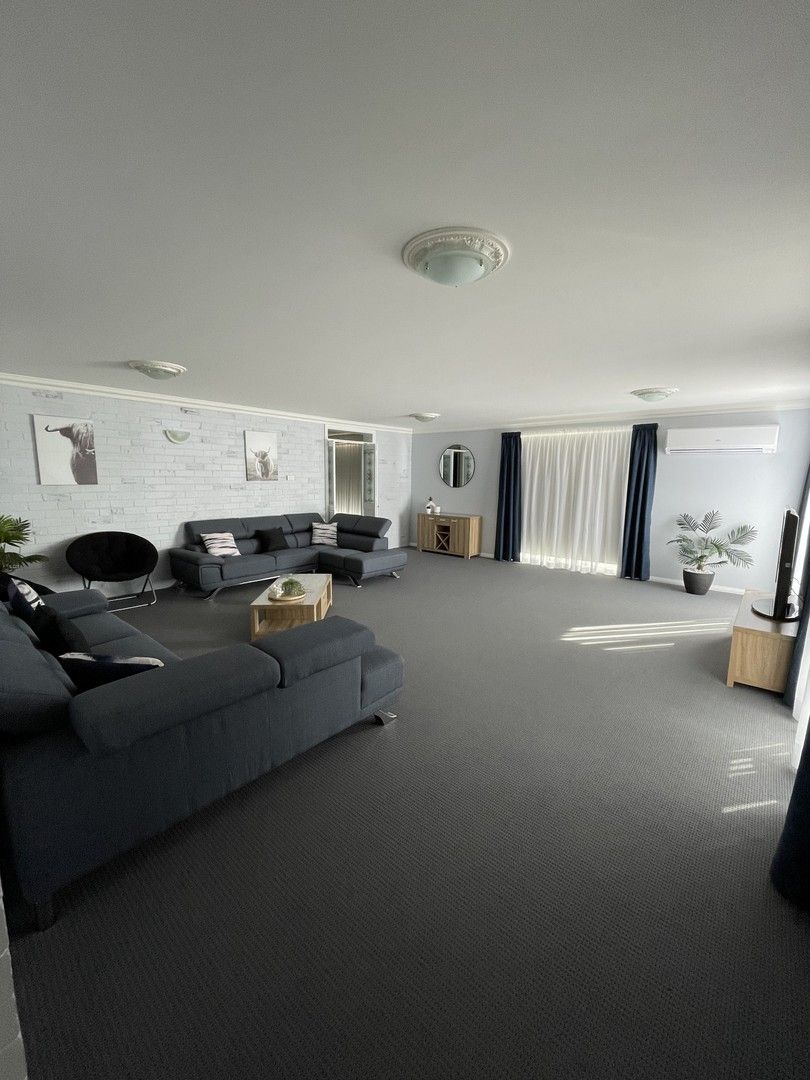 2 bedrooms Duplex in 12 The Pavilion TUMUT NSW, 2720