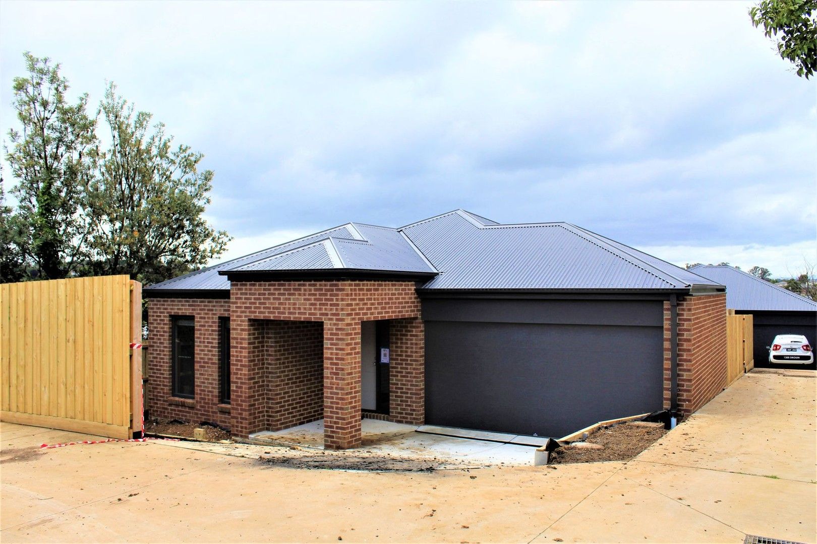 3 bedrooms Townhouse in 3/141 Albert Road WARRAGUL VIC, 3820
