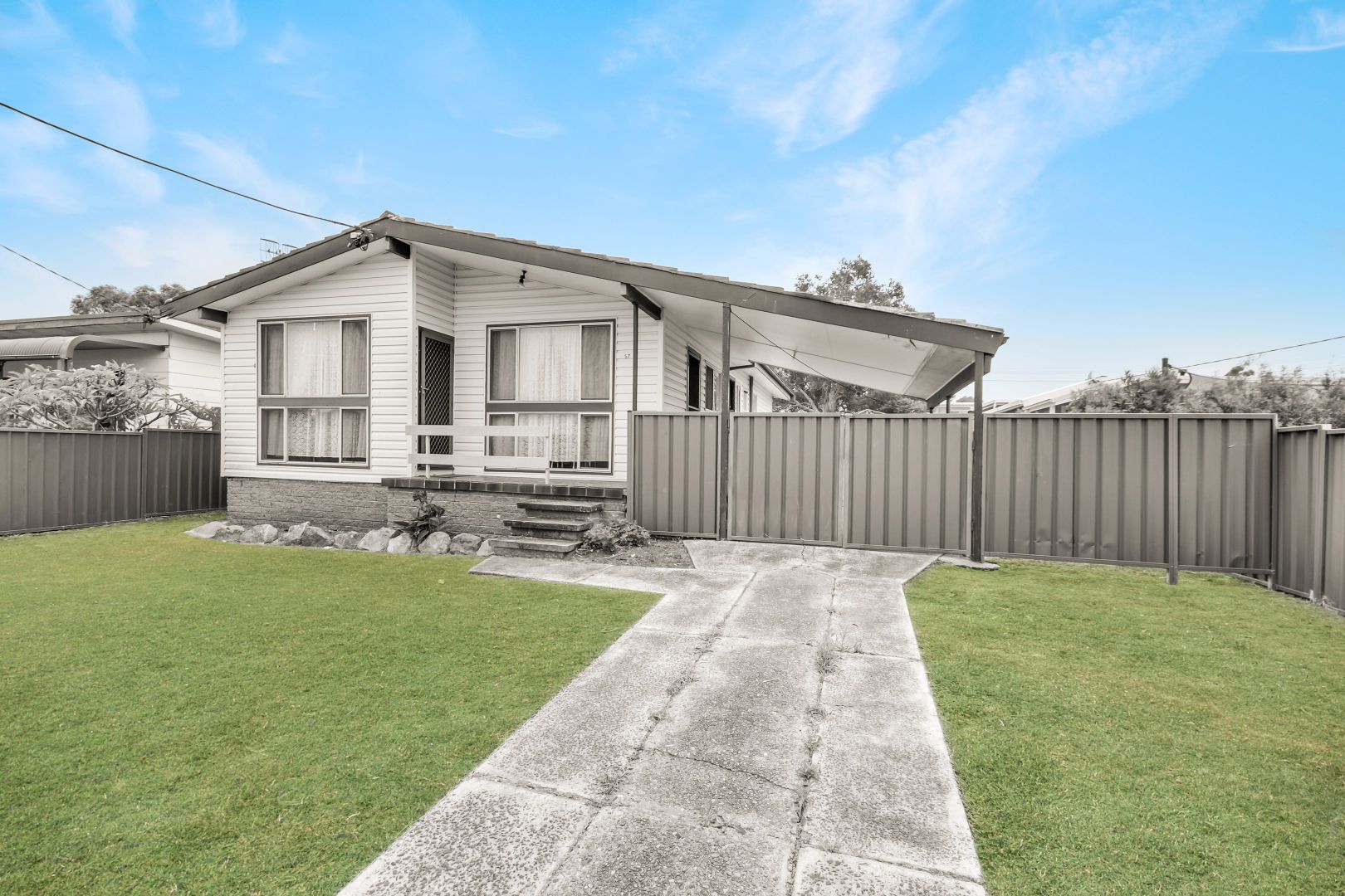 57 Evans Road, Killarney Vale Property History & Address