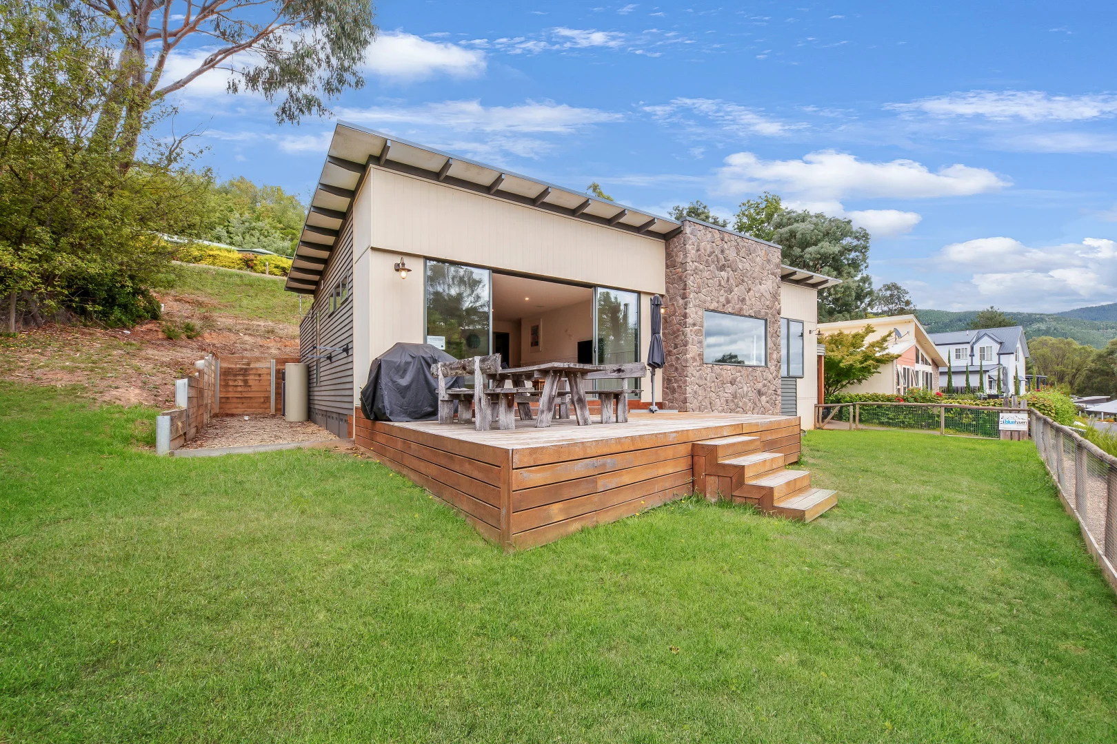 Additional image 13 of 3 Blue Wren Close, Bright VIC 3741