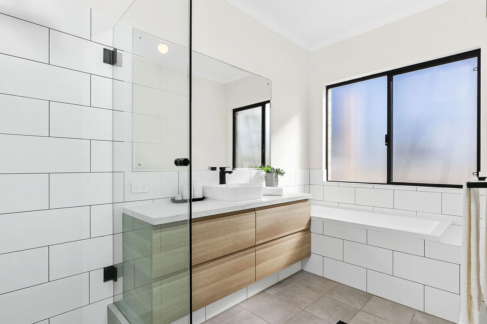 Image 28