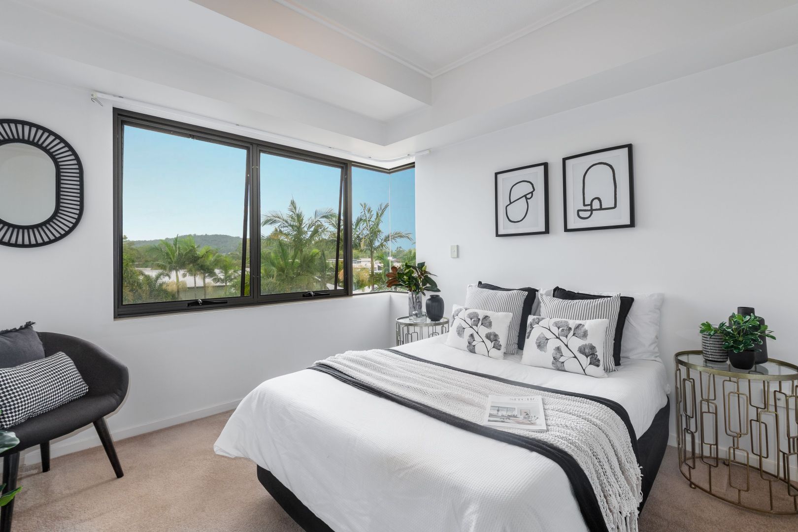 1205/16 Surbiton Court, Carindale QLD 4152, Image 2