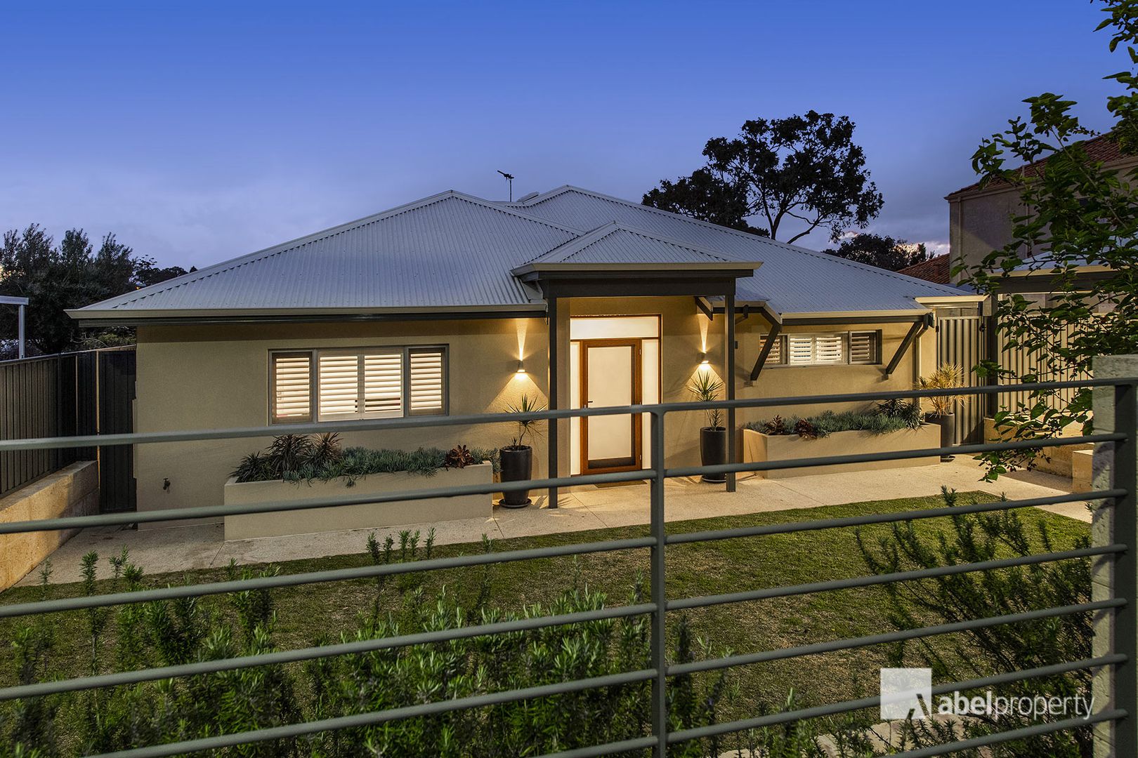 37 Lisle Street, Mount Claremont WA 6010, Image 1