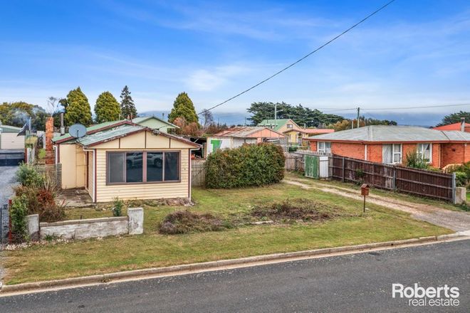 Picture of 7 Wilson Street, CRESSY TAS 7302