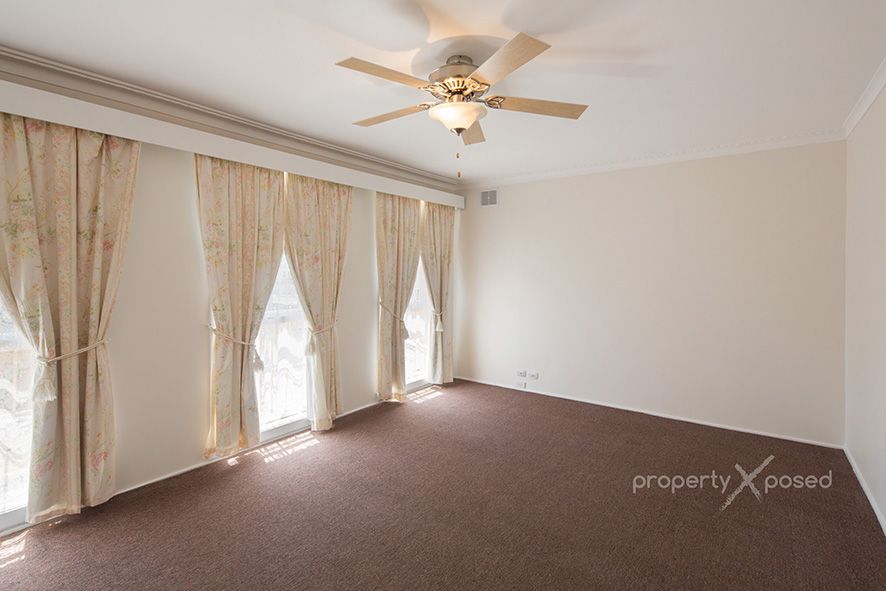 5 Chatsworth Court, Springvale South VIC 3172, Image 2