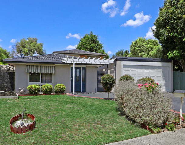 10 Hollyview Court, Rowville VIC 3178