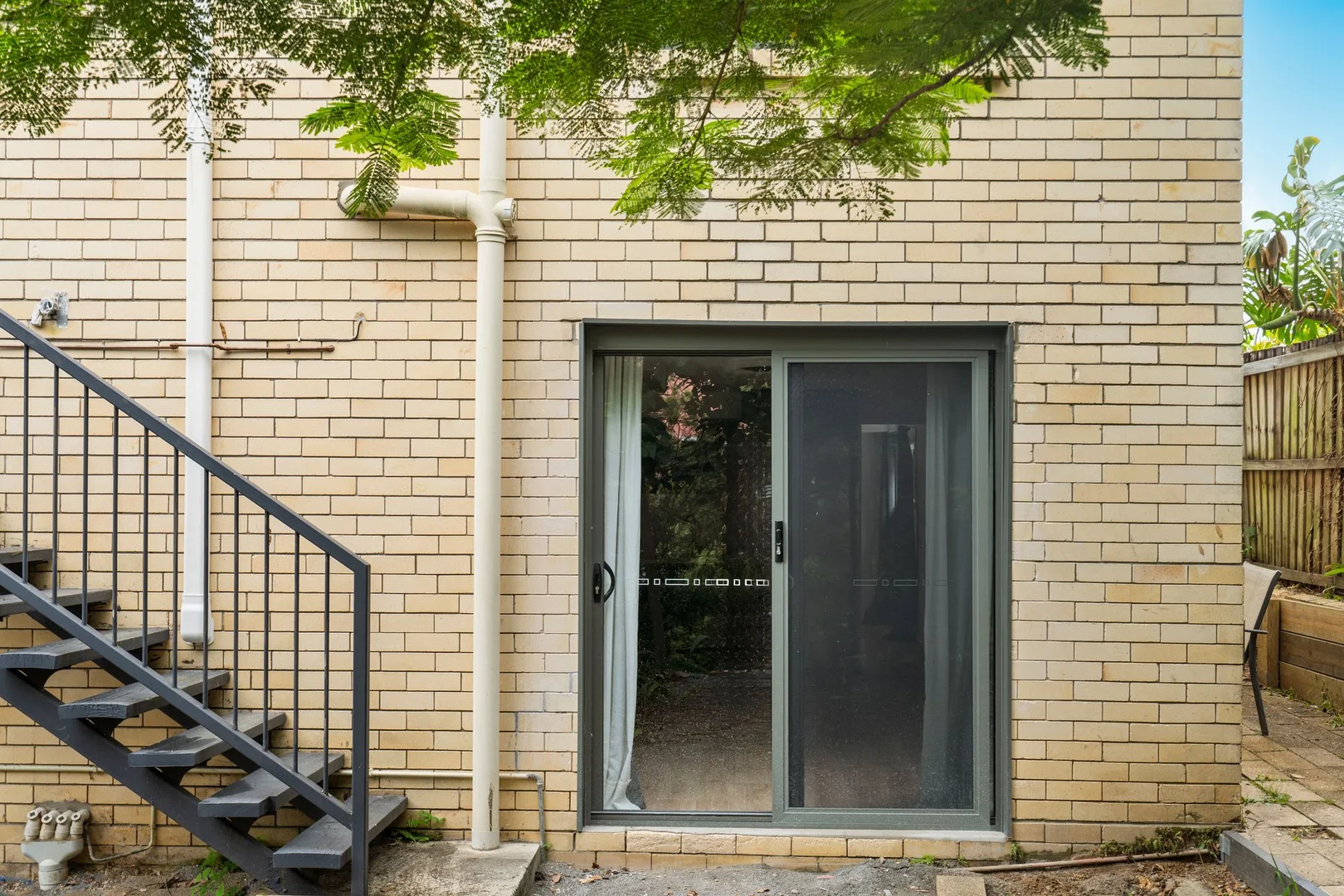 Additional image 10 of 8B Crest Dr, Elanora QLD 4221