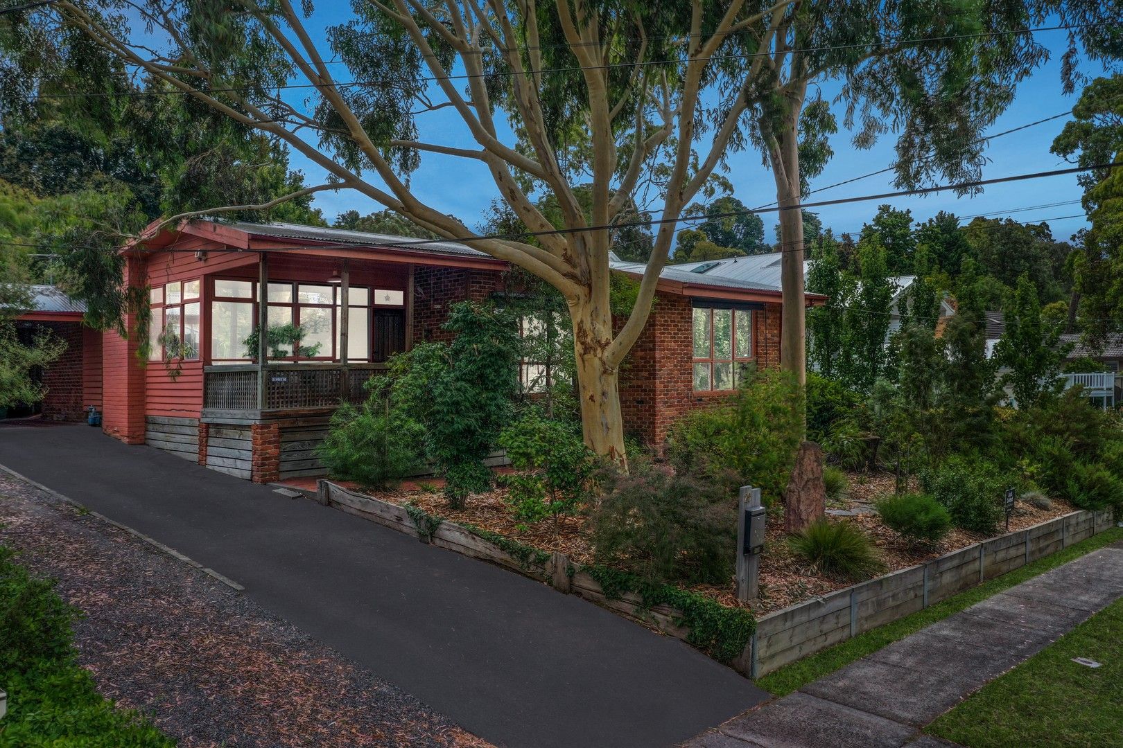 20 Mariana Avenue, Croydon South VIC 3136, Image 0